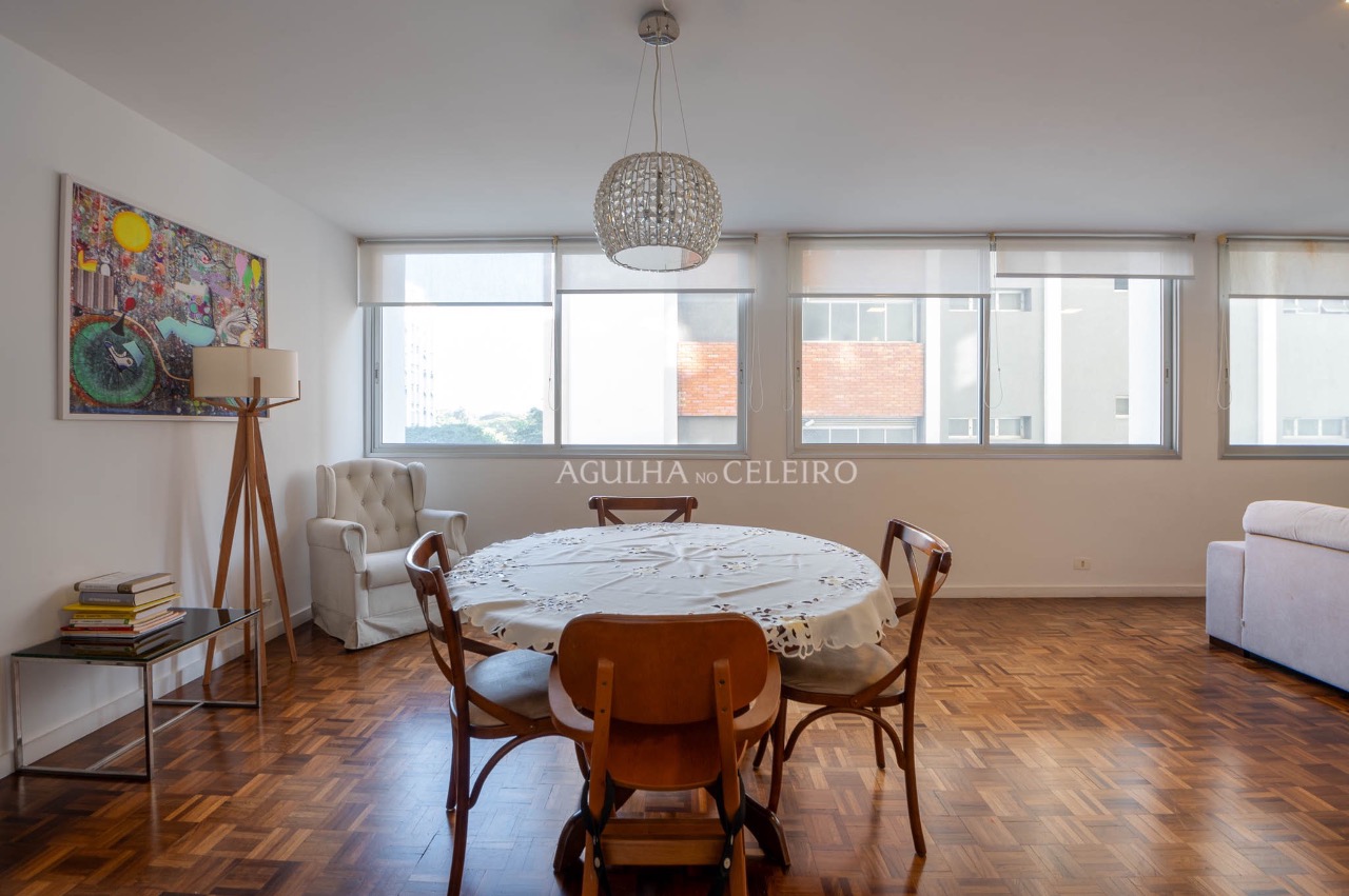 Apartamento com planta excelente no Itaim. – 16766