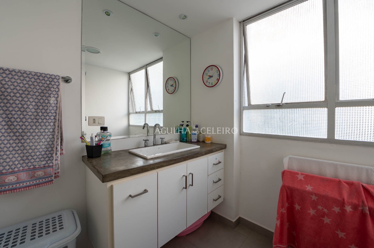 Apartamento com planta excelente no Itaim. – 16766