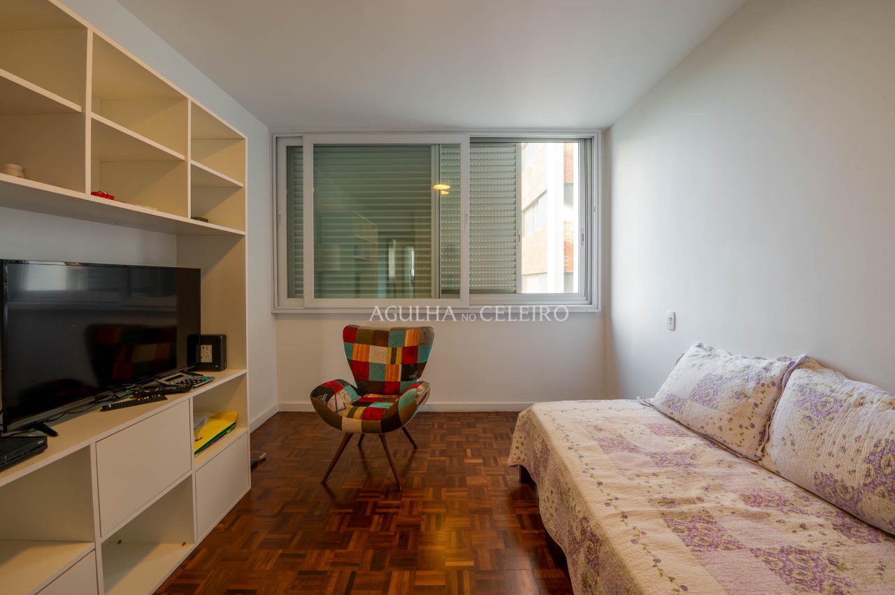 Apartamento com planta excelente no Itaim. – 16766