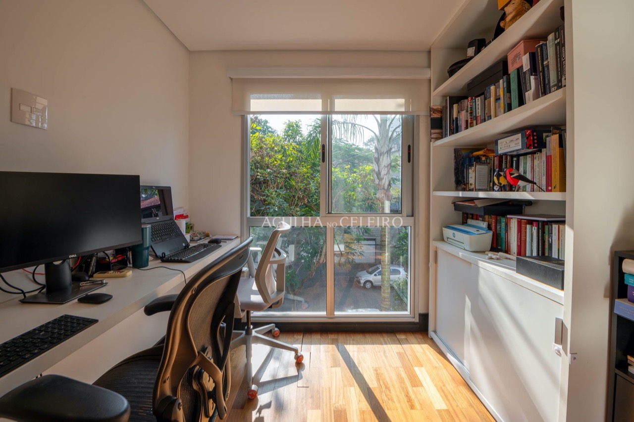 Cobertura toda reformada na Vila Madalena. – CO0469