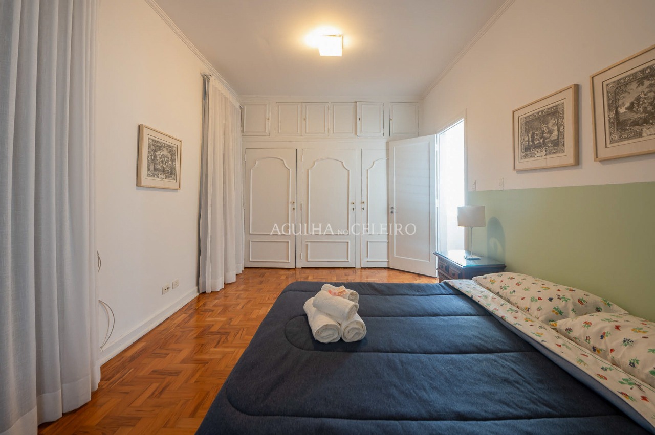 Casa clássica para venda no Jardim Europa. – CA0062