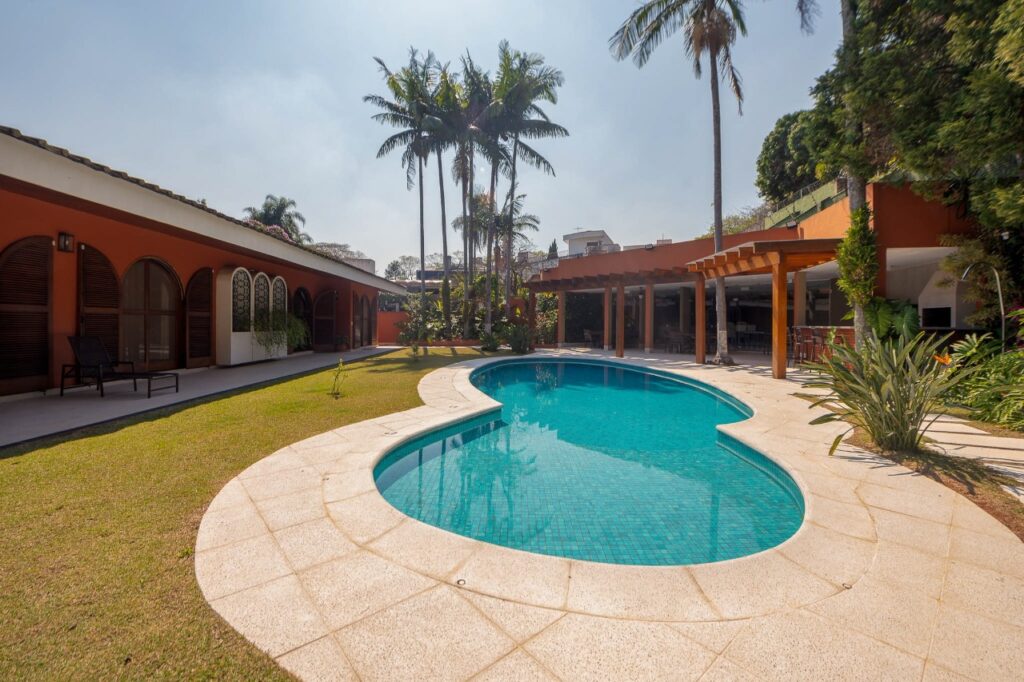 Casa térrea espetacular à venda em Alto de Pinheiros – CA0947