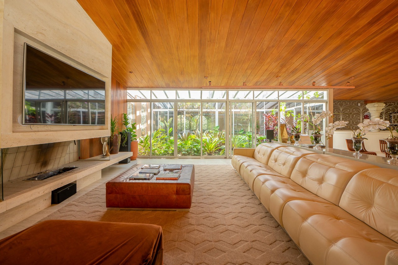 Casa térrea espetacular à venda em Alto de Pinheiros – CA0947