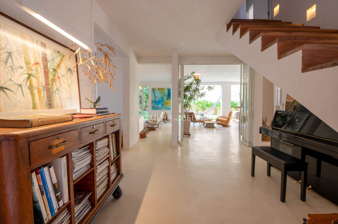 Casa com quintal à venda na Alto de Pinheiros – 17099