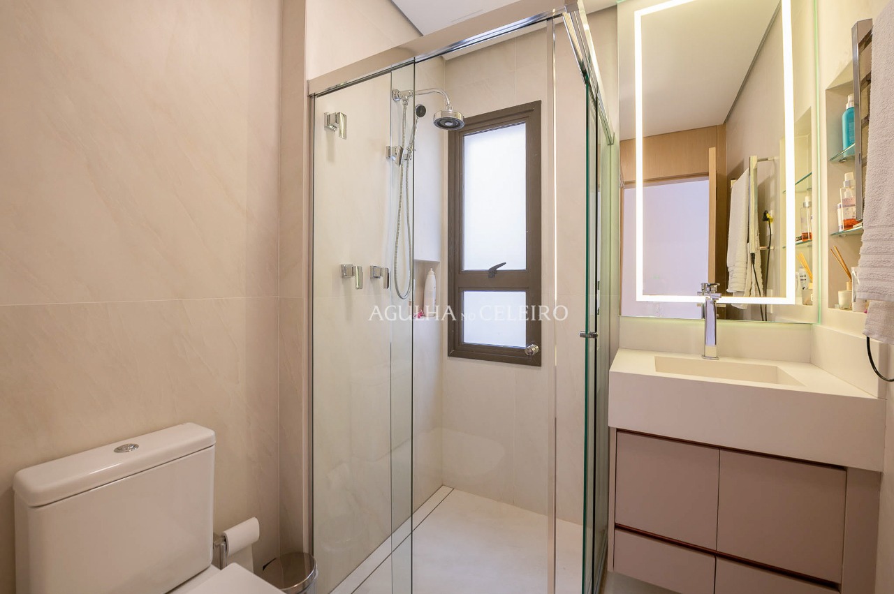 Casa Espetacular em Condominio Fechado no Brooklin – 17192