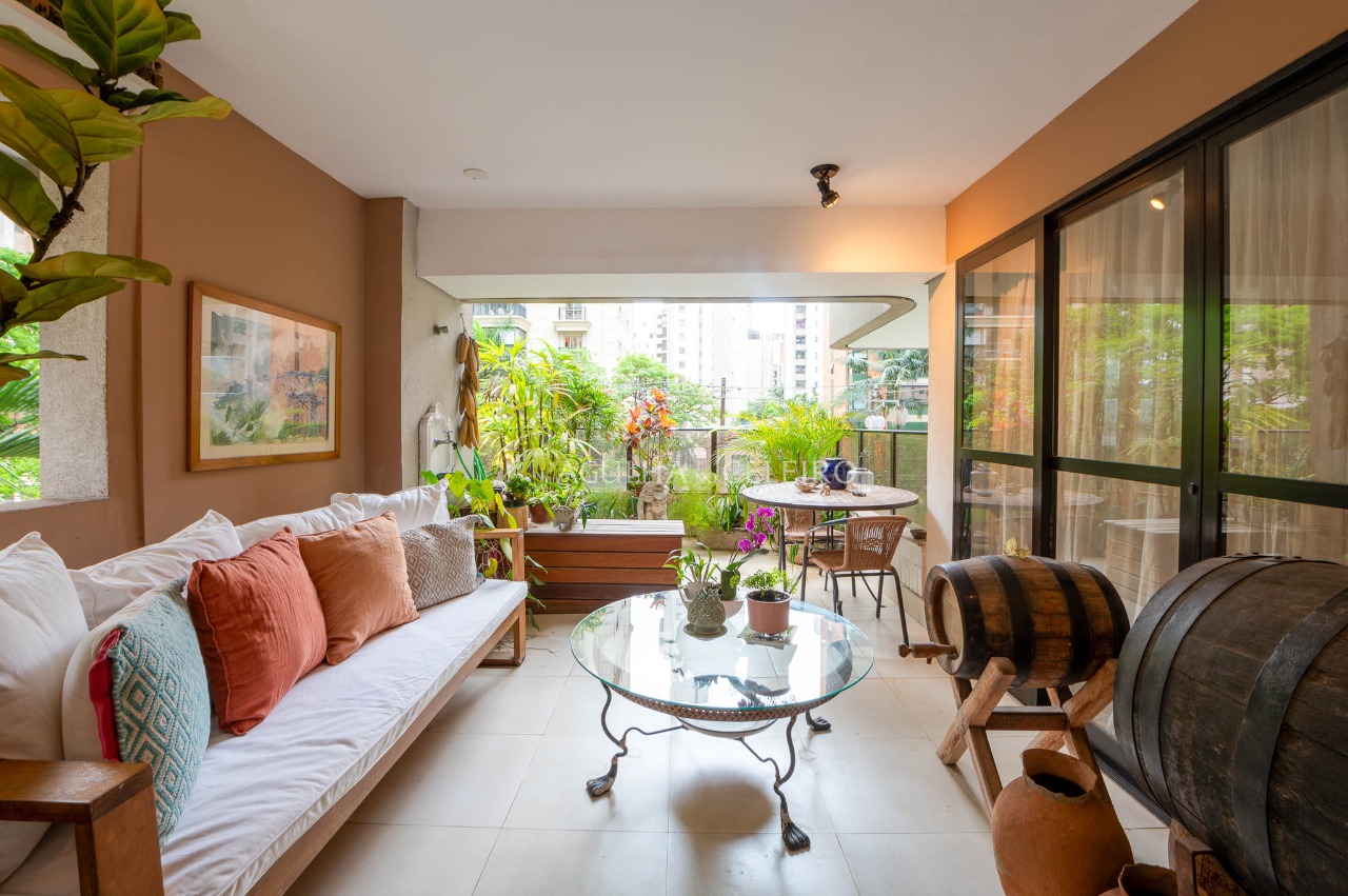 Apartamento à venda no Itaim Bibi a poucos passos do Parque do Povo – 17374