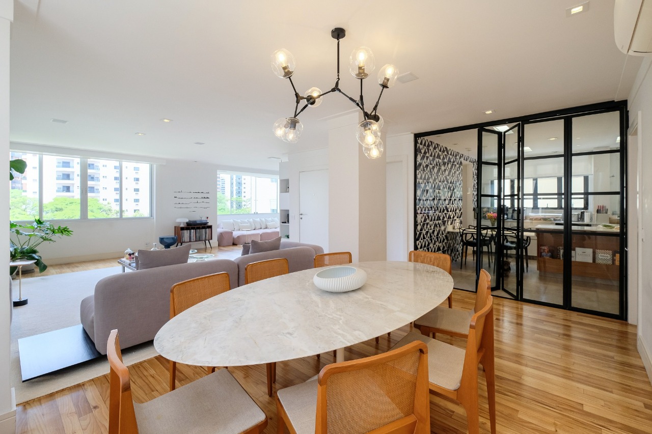 apartamento-reformado-com-planta-funcional-no-coracao-da-vila-nova-conceicao-18083-12