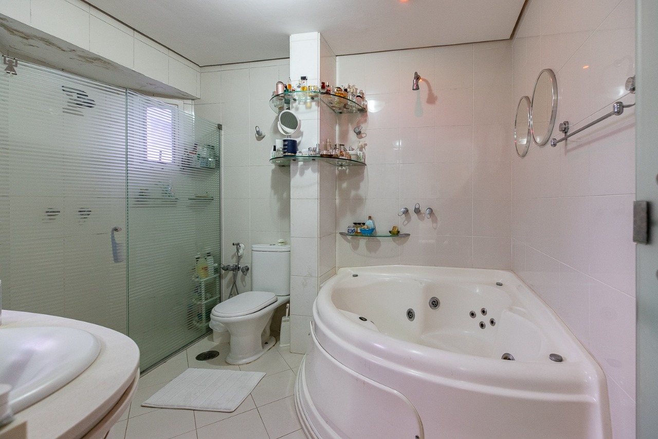 Cobertura Duplex em Moema, fora de rota e perto da Escola Móbile. – 12719 - Baroni-44