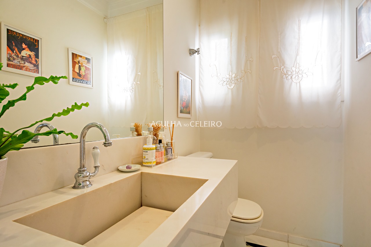 Casa em condomínio à venda no Jardim Guedala – 17432