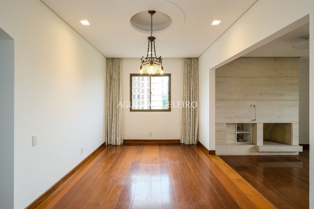 Apartamento a 450 metros do Parque Ibirapuera à venda no Jardim Paulista. – AP8263