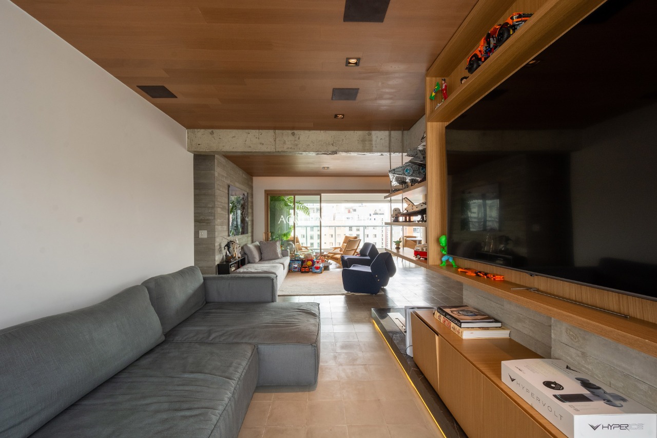 Apartamento assinado por Nildo José em ótima localização em Moema. – 13980 - DSC_9747-HDR