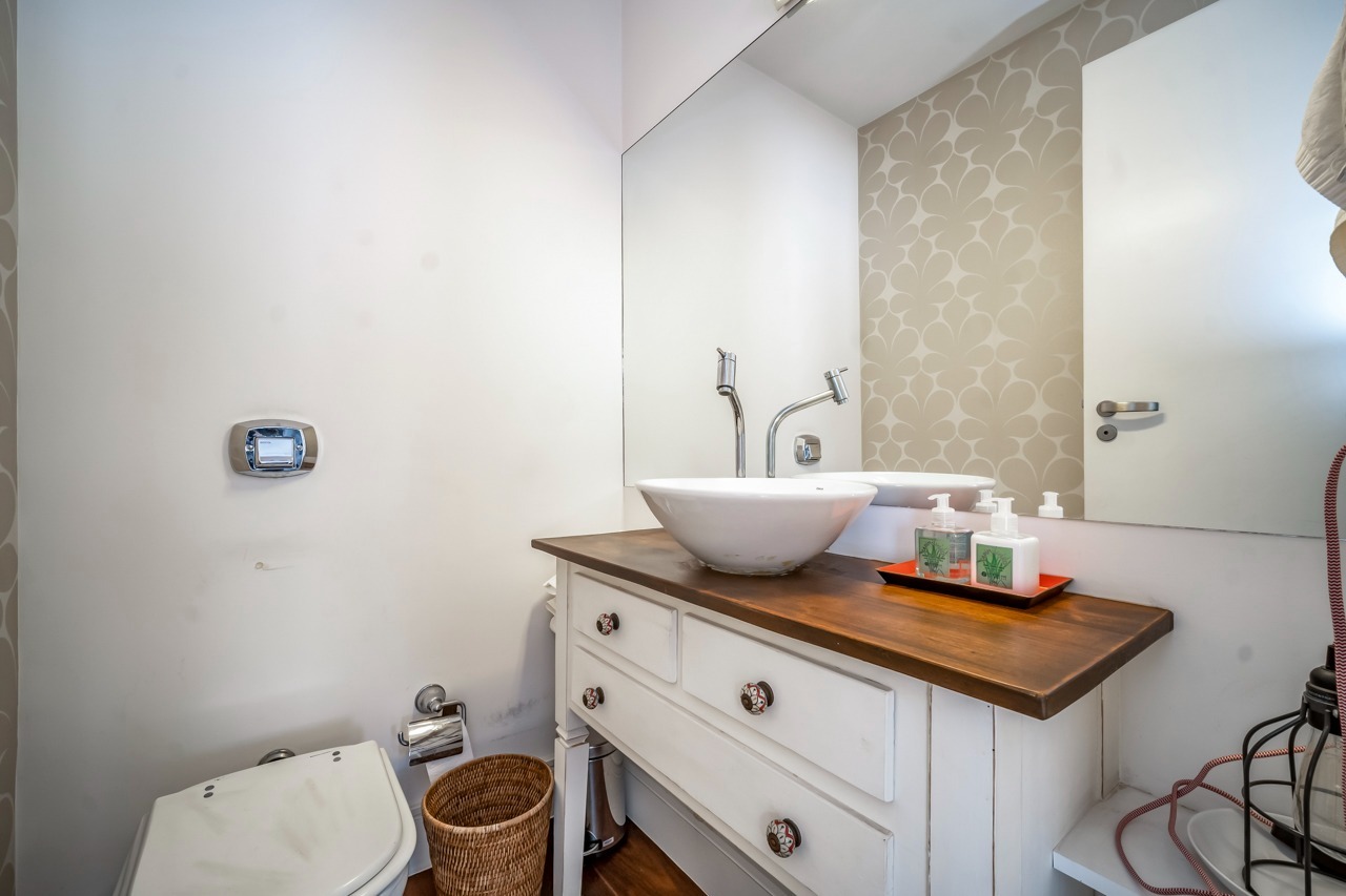 Apartamento a venda na melhor rua do Itaim. – 18133