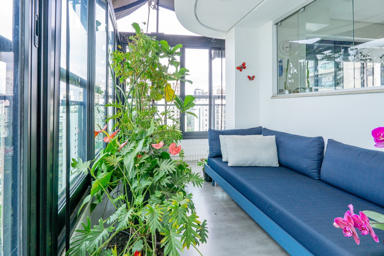 Cobertura linda para venda em Moema. – 18152