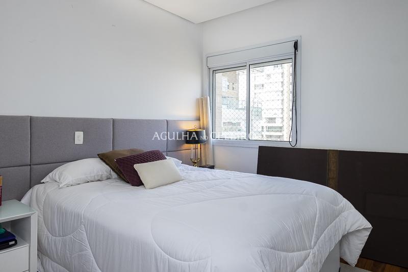 Venda/Campo Belo: colírio do bairro com vista eterna! – AP6236