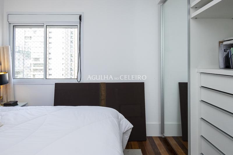 Venda/Campo Belo: colírio do bairro com vista eterna! – AP6236