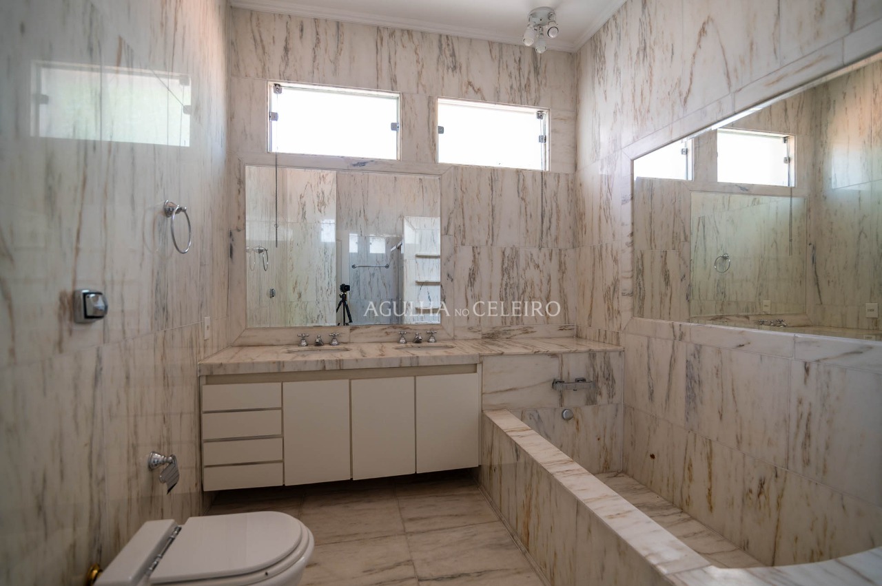 Casa ampla no Jardim Paulista. – CA0846