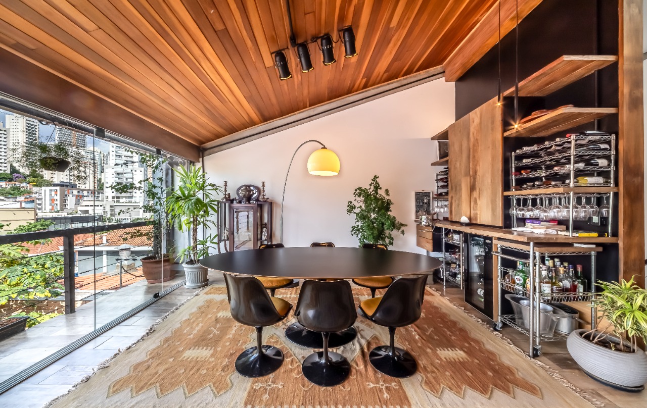 casa-com-ambientes-modernos-e-uma-vista-de-se-apaixonar-em-excelente-localizacao-da-vila-madalena-18416-3