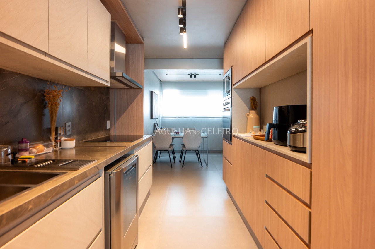 Apartamento maravilhoso com varanda gourmet à venda em Moema – 15575