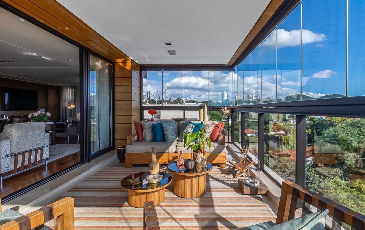 Apartamento com excelentes acabamentos e uma janela com uma vista maravilhosa, em Alto de Pinheiros. – 18518 - IMG_6984-HDR