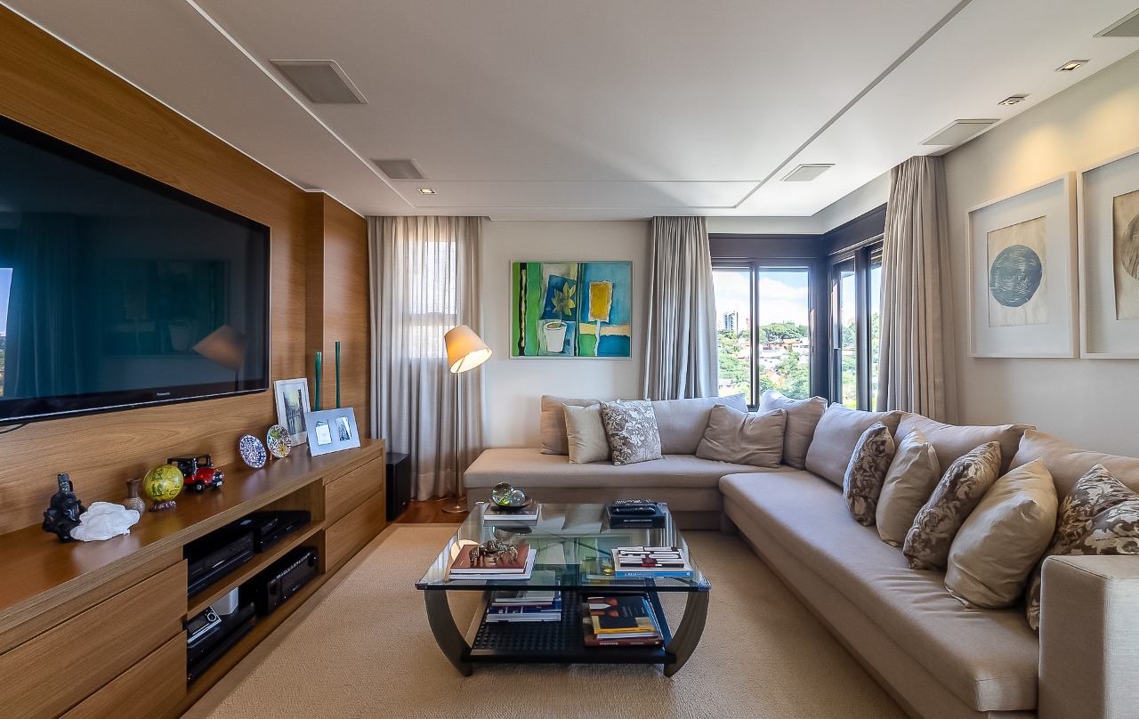 Apartamento com excelentes acabamentos e uma janela com uma vista maravilhosa, em Alto de Pinheiros. – 18518 - IMG_6957-HDR