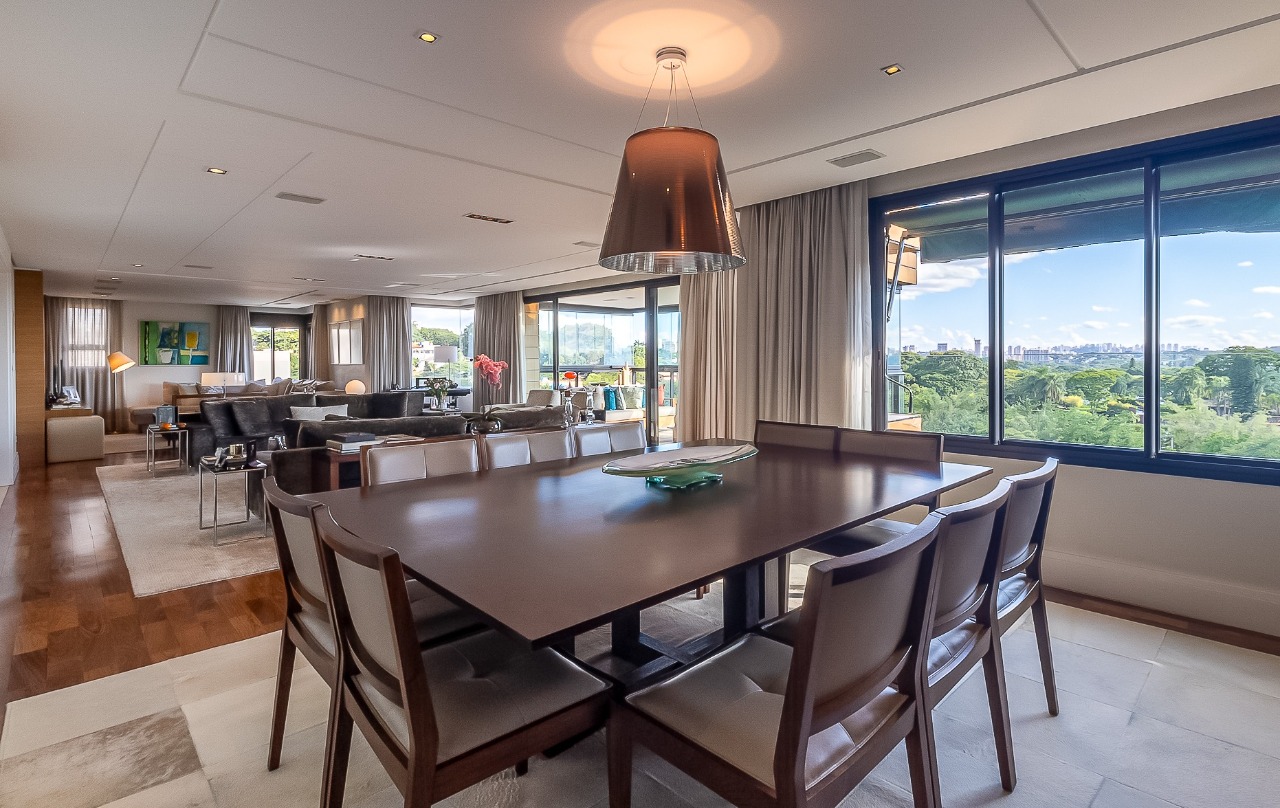 Apartamento com excelentes acabamentos e uma janela com uma vista maravilhosa, em Alto de Pinheiros. – 18518 - IMG_7011-HDR
