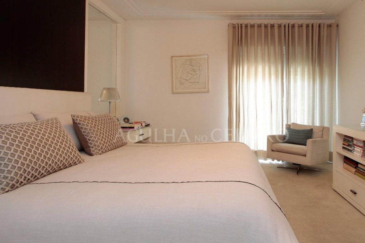 Casa familiar em localização privilegiada à venda no Jardim Paulistano. – CA0366