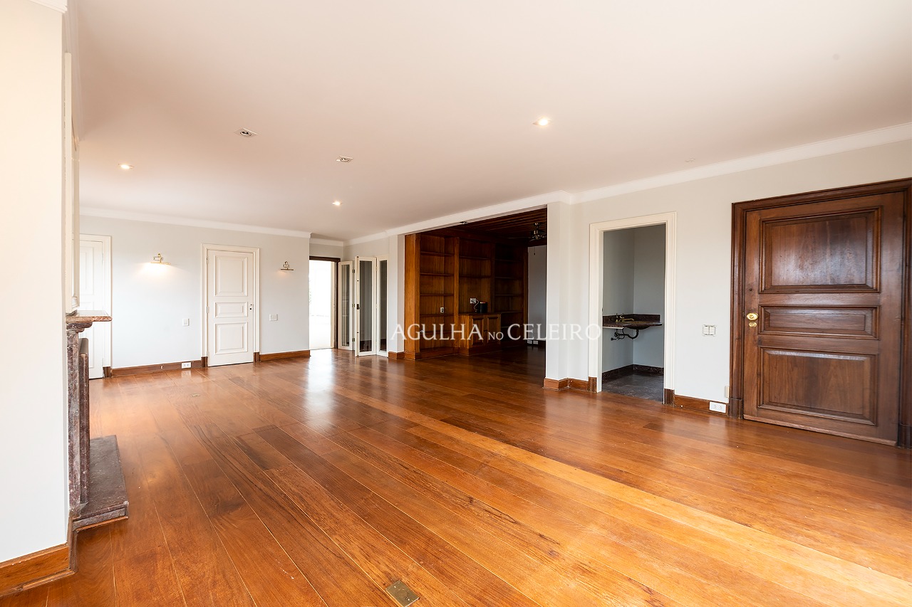 Cobertura duplex com terraço bárbaro à venda no Jardim America. – CO0078