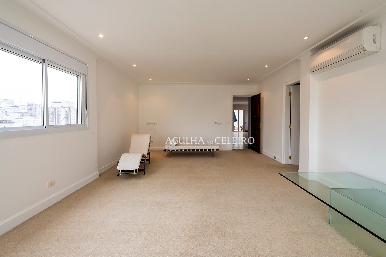 Cobertura duplex com terraço bárbaro à venda no Jardim America. – CO0078