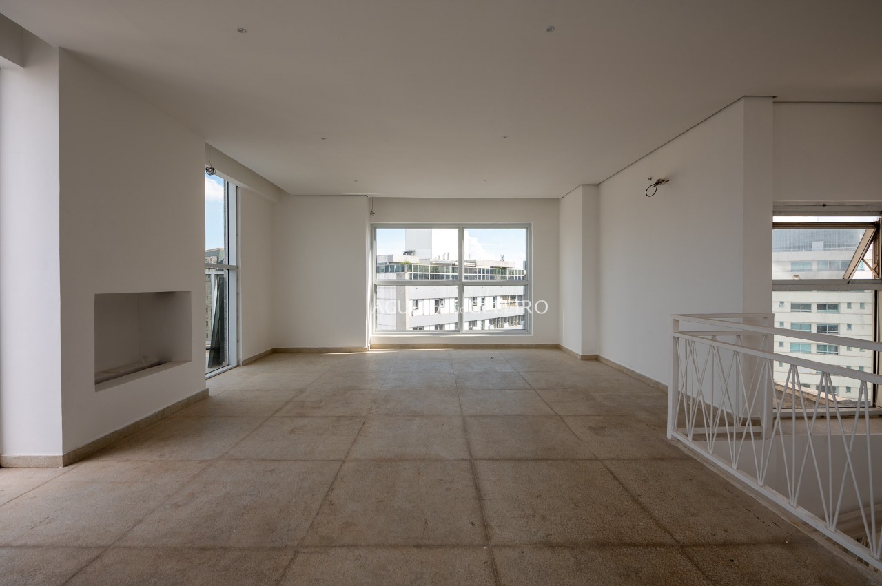 Cobertura espetacular com vista incrível à venda no Itaim Bibi. – 18646