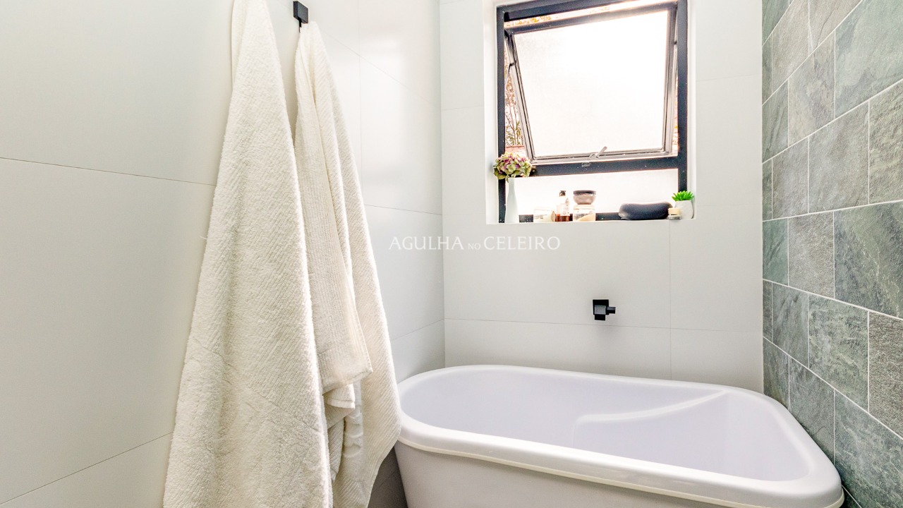 Casa charmosa com iluminação natural à venda no Brooklin. – 9453 - 26_7 Su_te Quarto1 (4)
