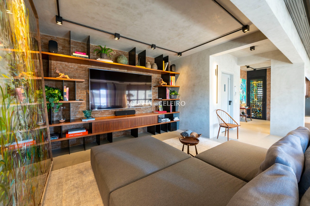 Apartamento espetacular à venda na Vila Nova Conceição, com reforma moderna e sofisticada. – 13664