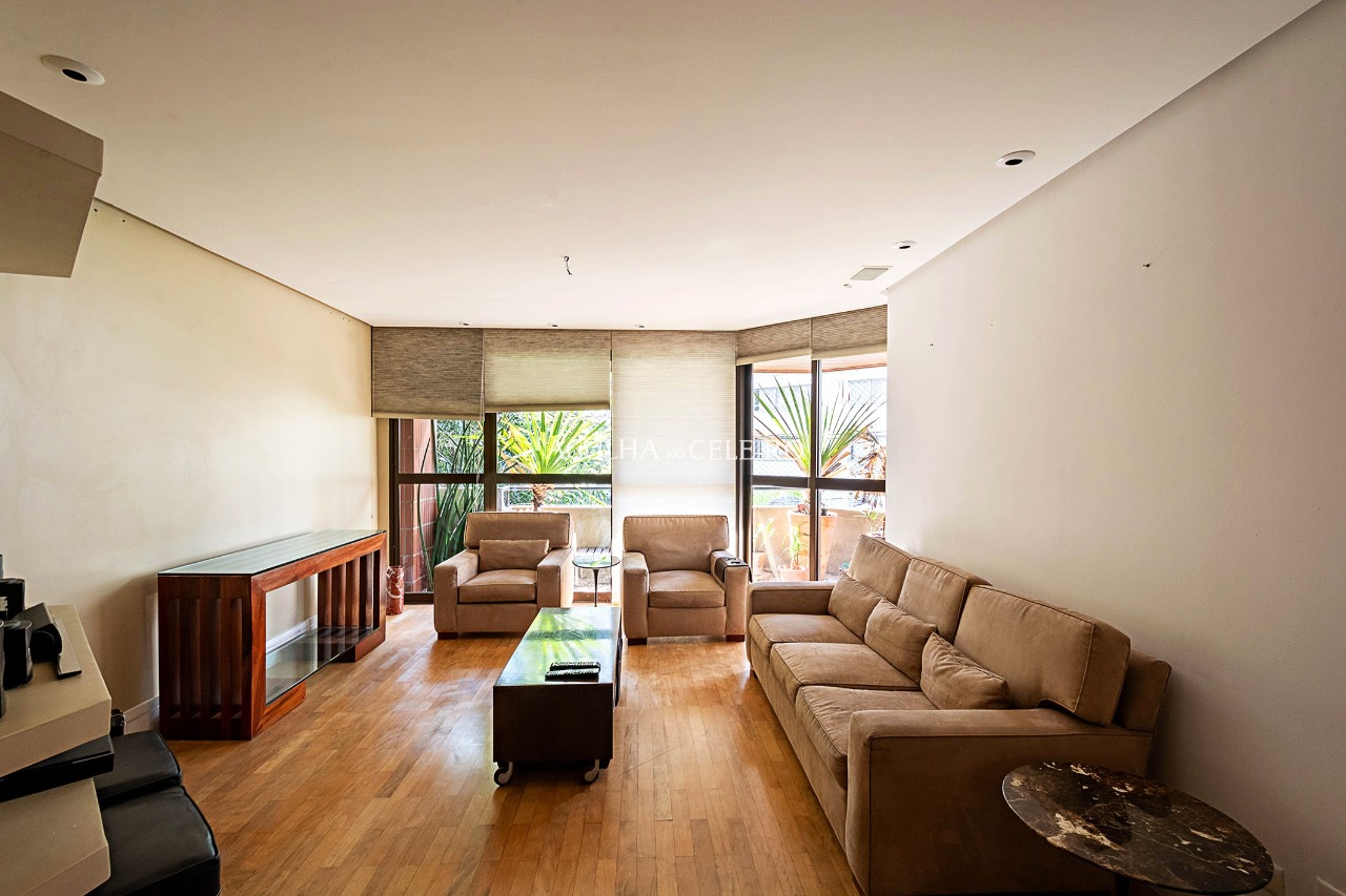 Apartamento em localização estratégica para venda em Moema. – 13808