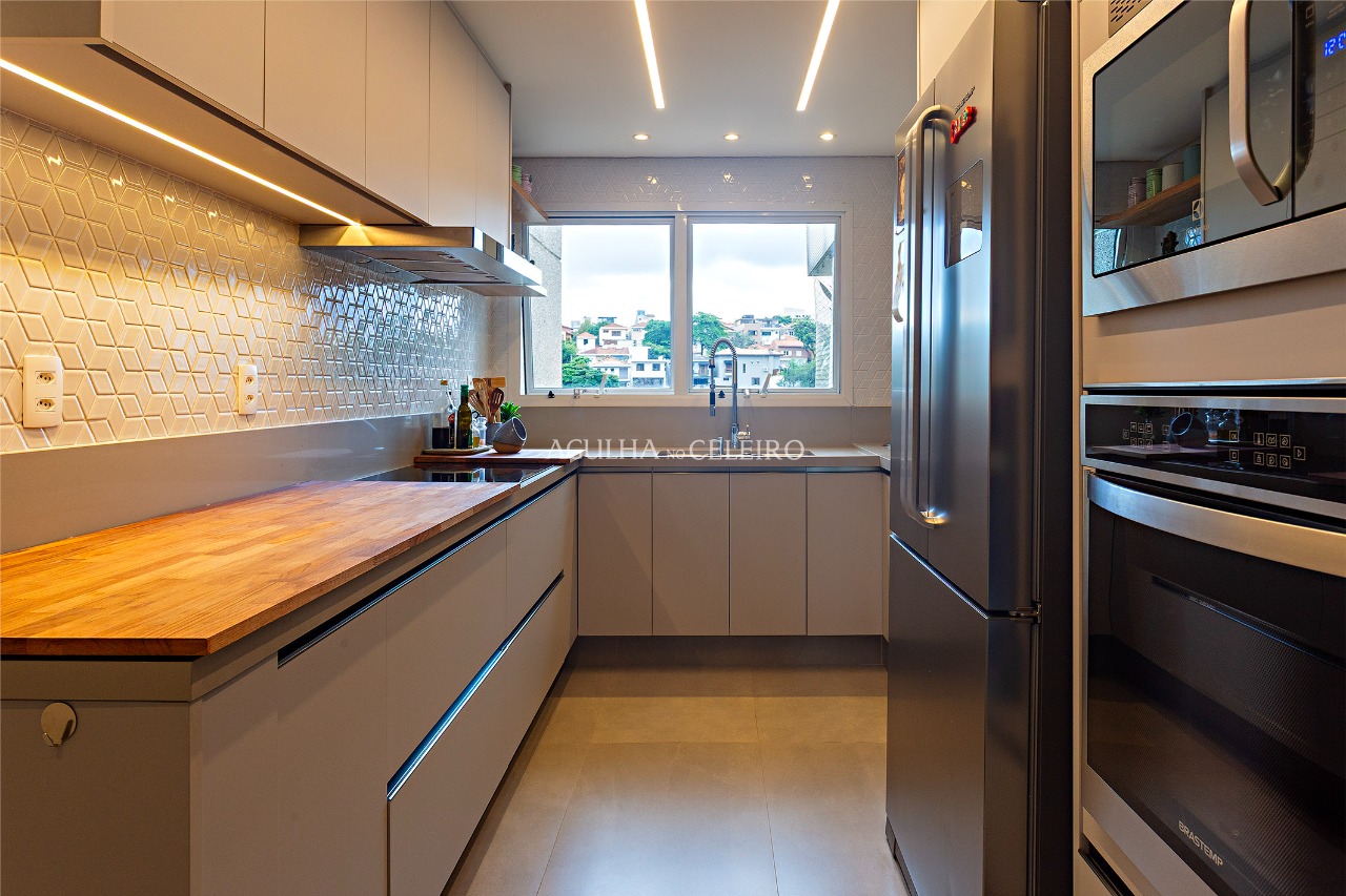 Belo apartamento em edificio charmoso com vista livre à venda na Vila Madalena. – 18790 - _MG_7565