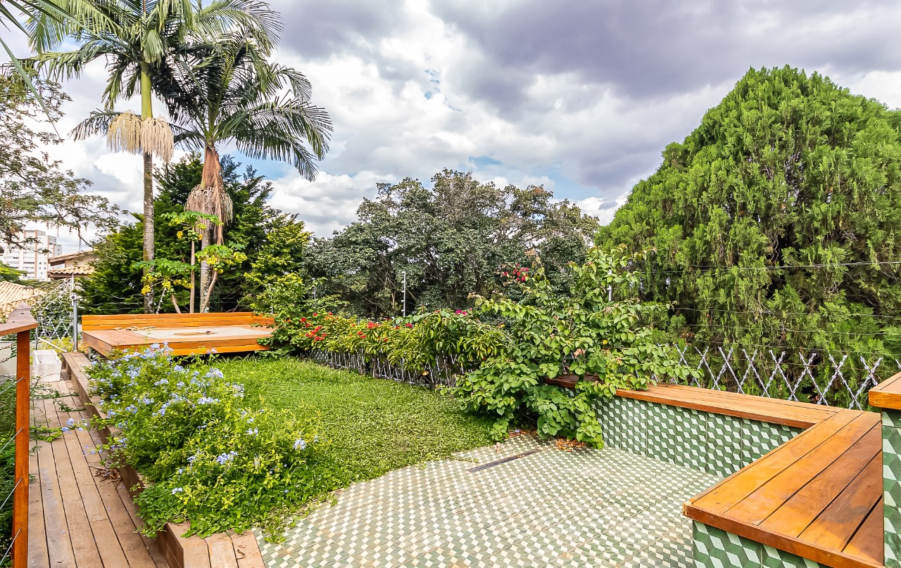 Casa descolada, assinada por Cândido Malta, elegante e acolhedora em Alto de Pinheiros. – CA0765