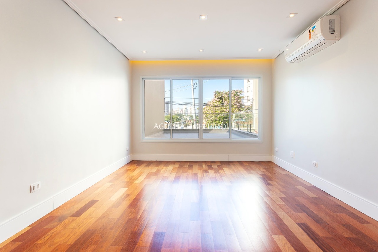 Casa charmosa e aconchegante á venda na Vila Madalena. – CA1249