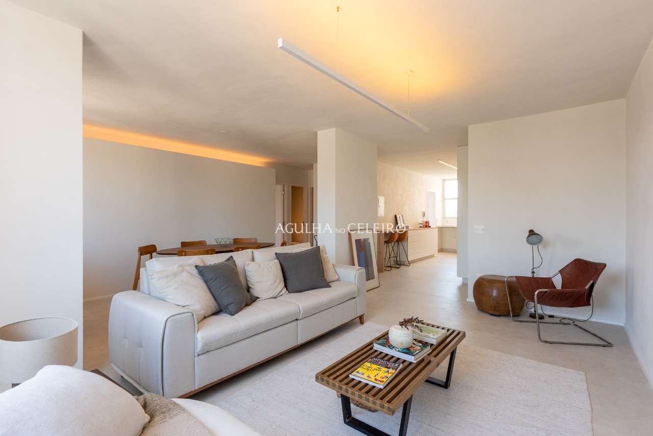 Apartamento totalmente reformado para venda no melhor do Itaim. – 18765