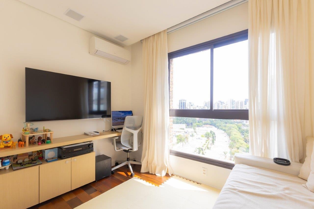 Apartamento sofisticado com varanda gourmet e porteira fechada próximo ao Parque Ibirapuera – 19612