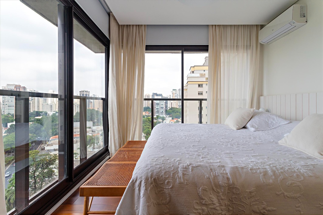 Apartamento sofisticado com varanda gourmet e porteira fechada próximo ao Parque Ibirapuera – 19612