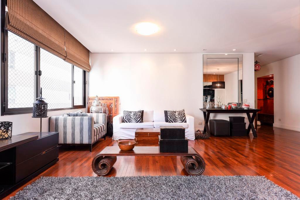 Apartamento reformado à venda no Jardim Paulista – AP4709