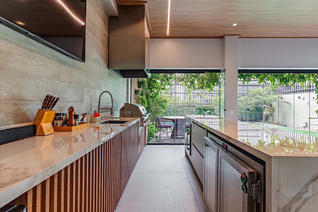 casa-em-condominio-fechado-com-espaco-gourmet-e-piscina-19549-16
