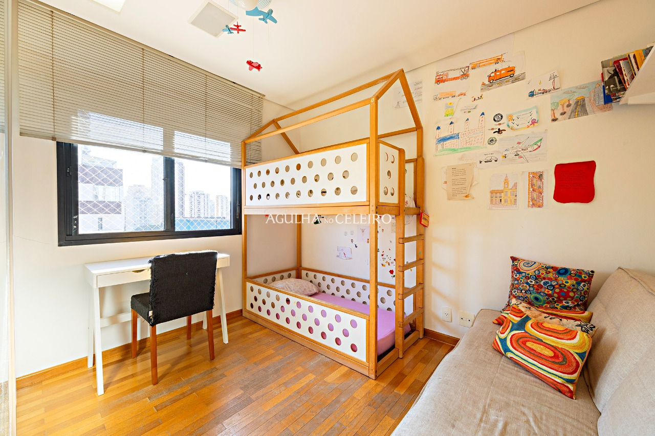 Apartamento reformado à venda na Vila Nova Conceição – 19544 - _RAF0359