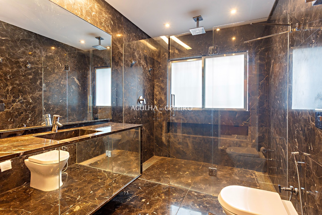 Casa encantadora pertinho do Iguatemi e Clube Pinheiros à venda no Jardim Paulistano. – 9533