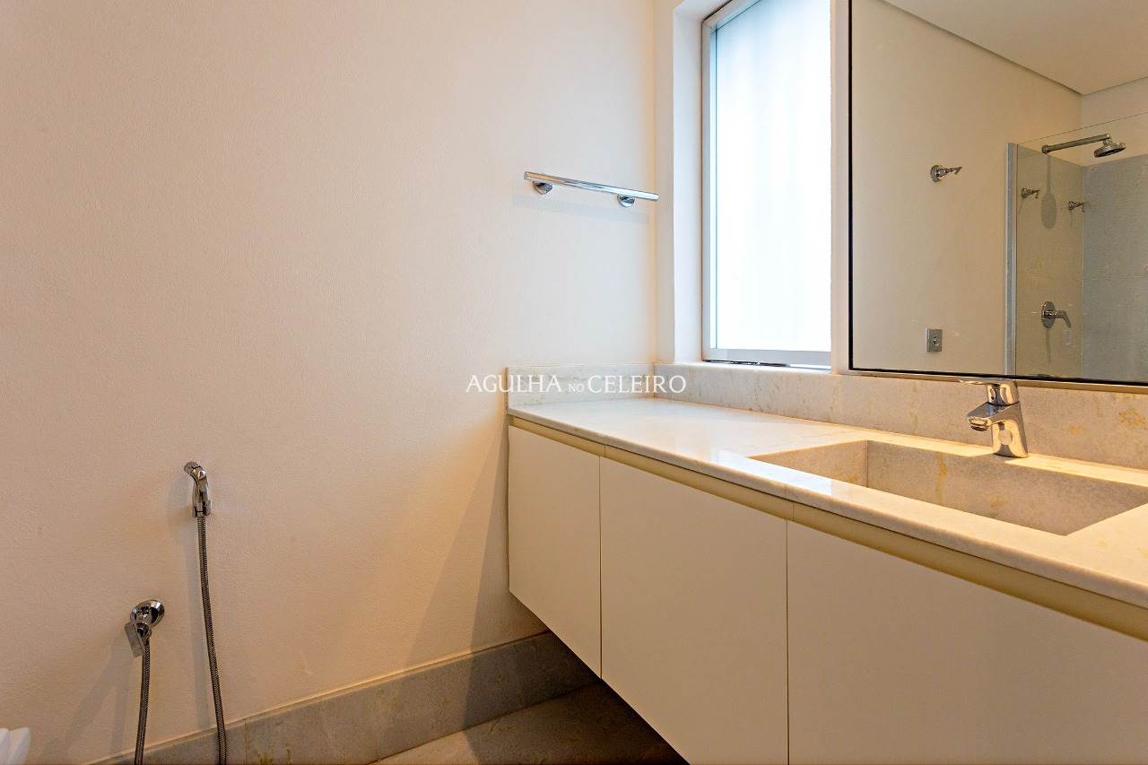 Casa encantadora pertinho do Iguatemi e Clube Pinheiros à venda no Jardim Paulistano. – 9533