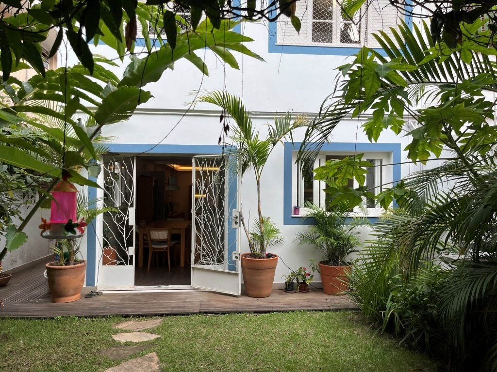 Surpreenda-se com os encantos desta casa acolhedora e cheia de vida! – 19582