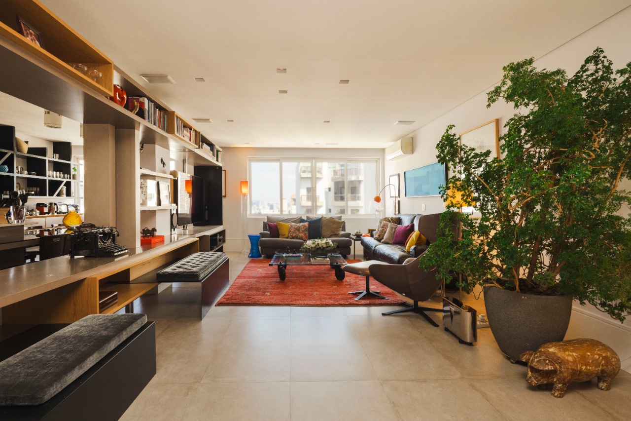 Apartamento com reforma perfeita à venda no Jardim América. – AP7081