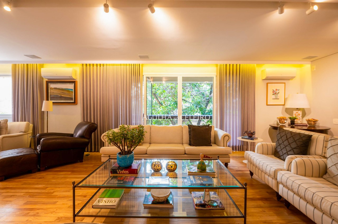 Apartamento maravilhoso em rua tranquila e arborizada no Itaim Bibi. – 19497