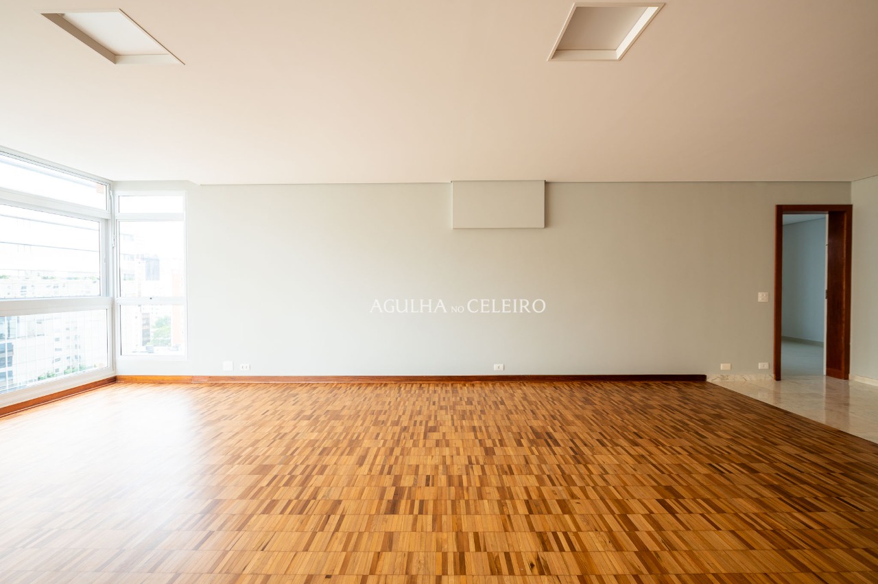 apartamento-reformado-e-com-excelente-localizacao-no-jardim-america-ap0340-3