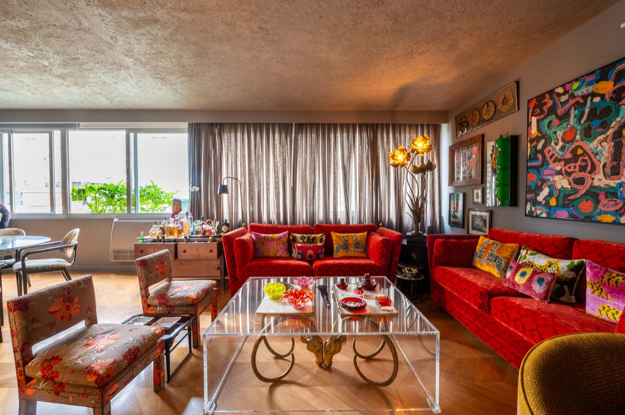Apartamneto com reforma impecável na parte plana do Jardim América – 19590