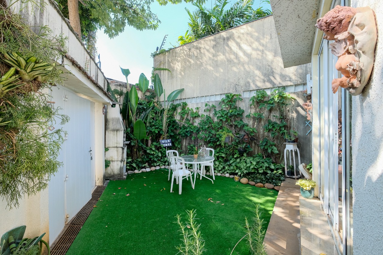 casa-em-rua-tranquila-a-venda-no-jardim-europa-19900-5