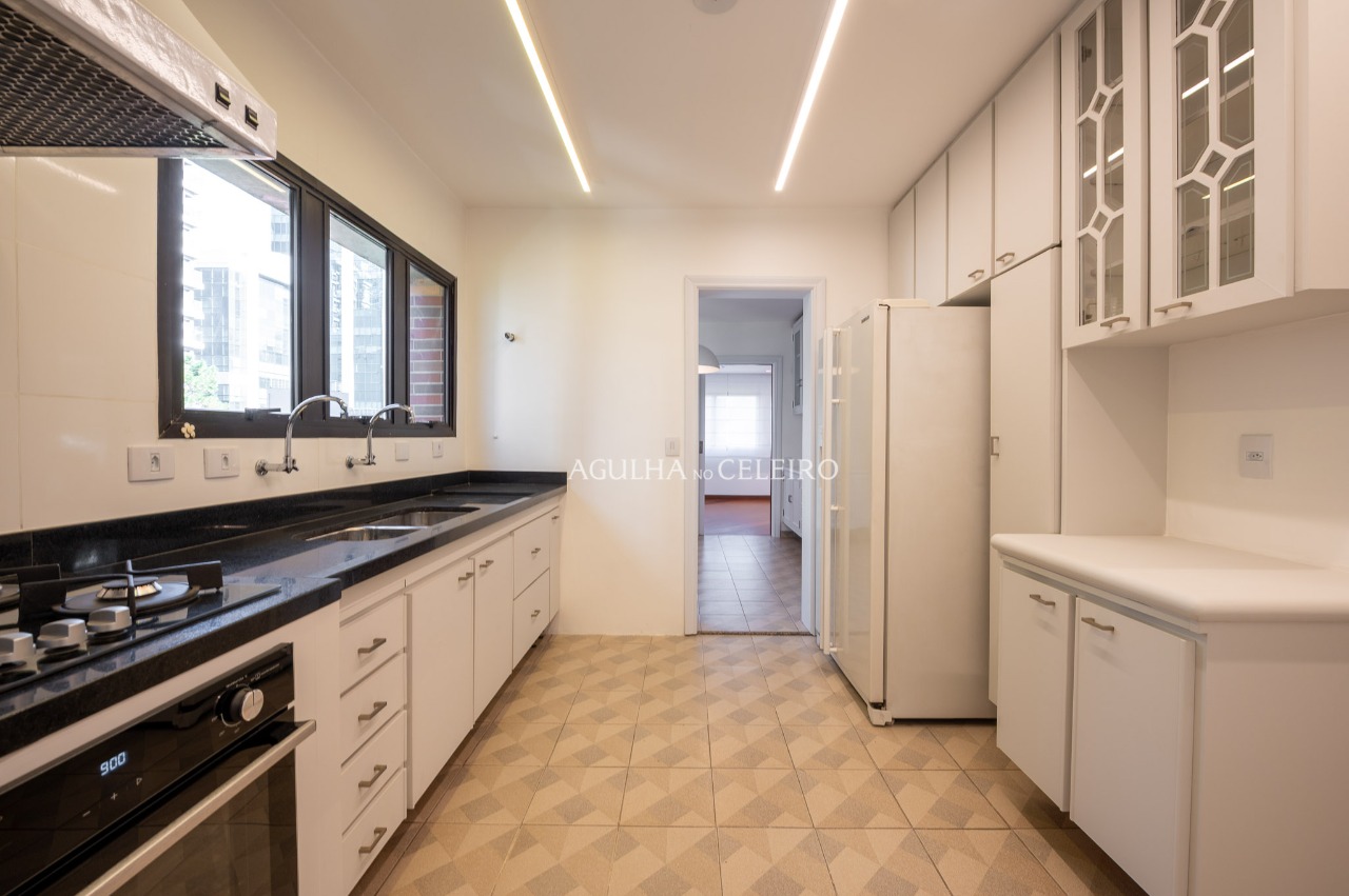 apartamento-recem-reformado-com-3-suites-e-vista-para-o-verde-19958-5